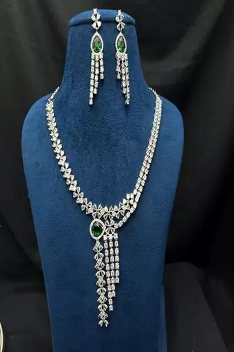 emerald green tear drop bridal necklace set | silver plated cz dangle earrings