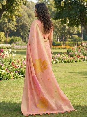 Peach linen cotton blend saree with floral woven pallu & zari border 2