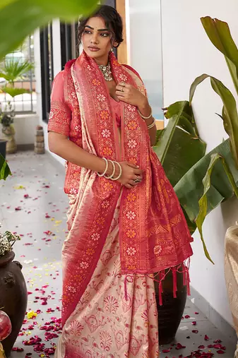 White soft banarasi silk blend saree with contrast blouse piece