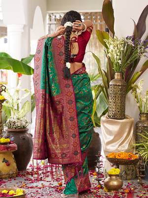 Green soft banarasi silk blend saree with contrast blouse piece 2
