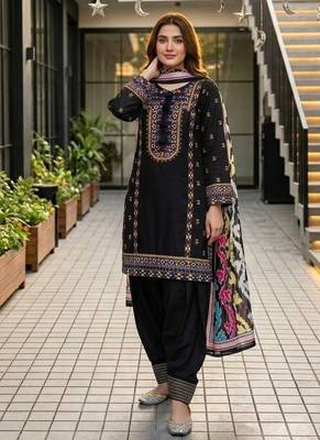 Black heavy natural silk palazzo set with embroidery & digital dupatta 2