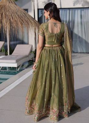 Mehendi silk blend Lehenga Choli with Multi Thread Embroidery Work 4