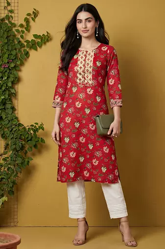 Women rayon red floral digital printed regular kurta
