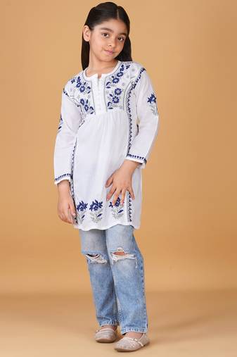 Girls white & blue pure cotton floral embroidered chikankari kurta