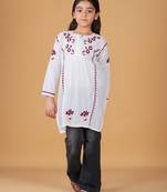 Girls white & maroon pure cotton floral embroidered chikankari kurta