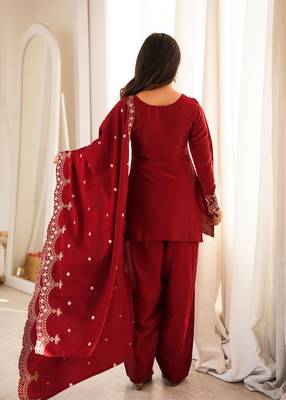 Wine glass roman silk embroidered kurta set with farshi shalwar & dupatta 4