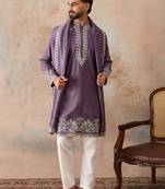 Mens lavender silk blend solid embroidered kurta & trouser with dupatta