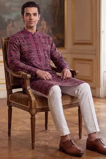 Mens purple silk blend ethnic motifs ikat printed kurta