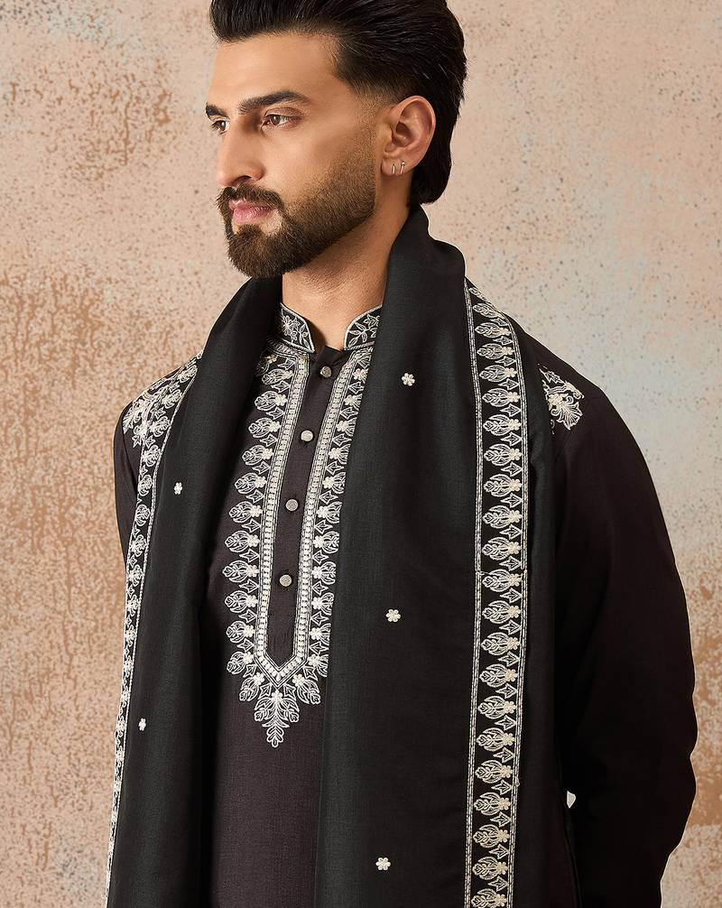 Mens black silk blend solid embroidered kurta with dupatta