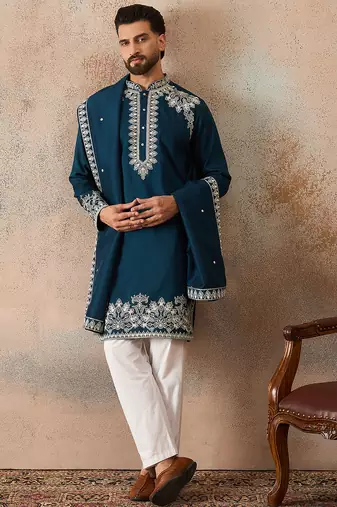 Mens blue silk blend solid embroidered kurta with dupatta