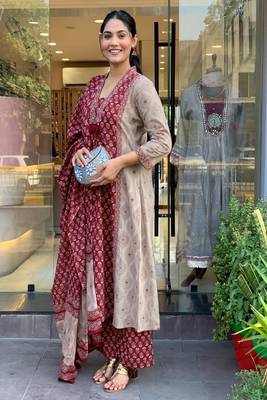Women's premium handworked pure cotton a-line anarkali kurta palazzo dupatta set 3