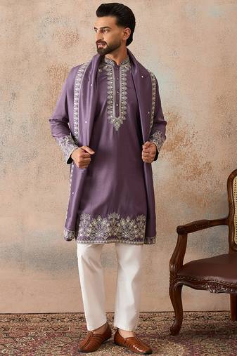 Mens lavender silk blend solid embroidered kurta with dupatta