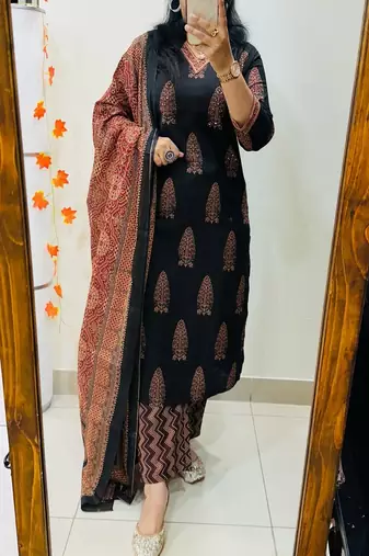 Women's premium handworked pure cotton kurta pant dupatta set