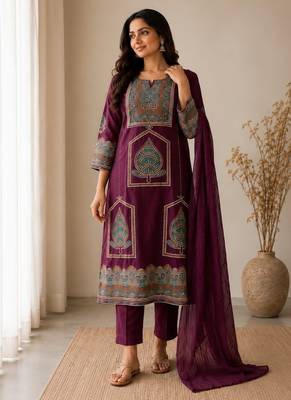 Women's premium handworked pure cotton kurta pant dupatta set 2