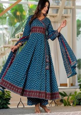Women's premium printed pure cotton angrakha kurta pant dupatta set 2