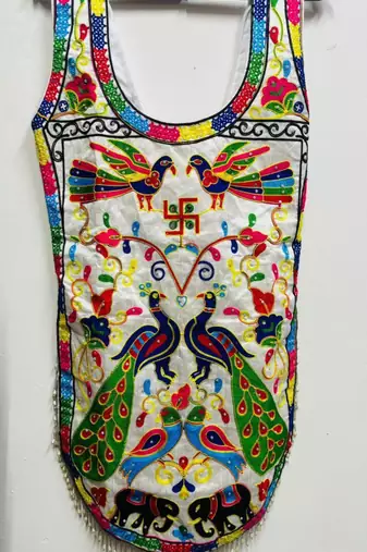 White embroidered cotton u-neck blouse