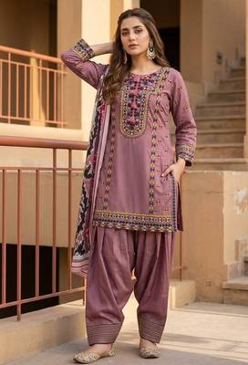 Peach heavy natural silk palazzo set with embroidery & digital dupatta 3