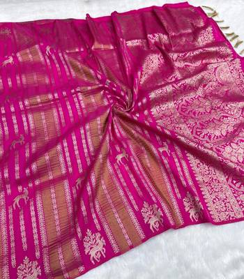 Pink Color Jaqurad Doubling Viscos Jari Weaving All Over Body Small And Beautiful Deer Khaddi Crep Georgette Saree 3