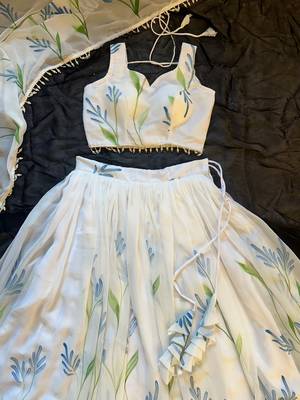 white georgette lehenga choli - free size  1