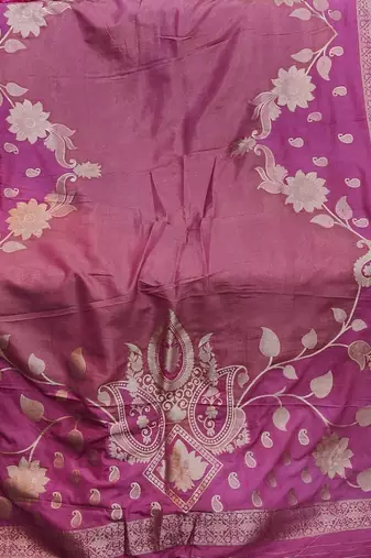 Pink Color Floral Zari Weaving And Attractive Dori Piping Fitting With Hand Dyeing Chainya Tissue Shimmer Saree