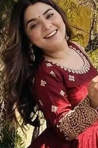 maroon silk blend embroidered anarkali gown with scalloped dupatta