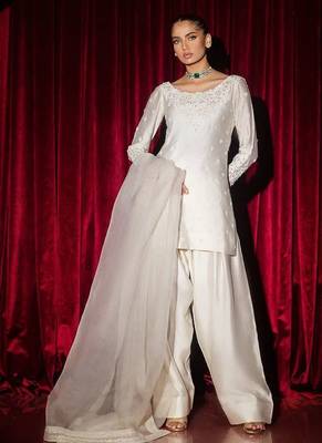 White glass roman silkblend embroidered kurta set with salwar & rangoli silkblend dupatta 1