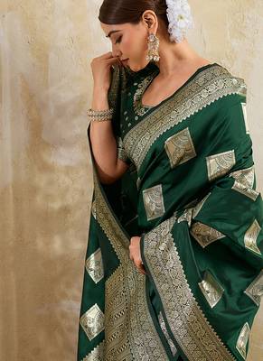 Dark green zari woven banarasi silk blend saree with blouse piece 4