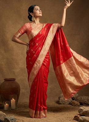 Red  zari woven banarasi silk blend saree with blouse piece 3