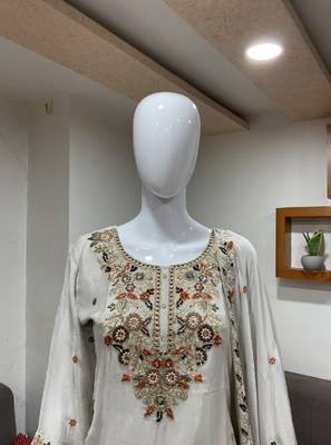 off-white color chinon readymade salwar suit  3