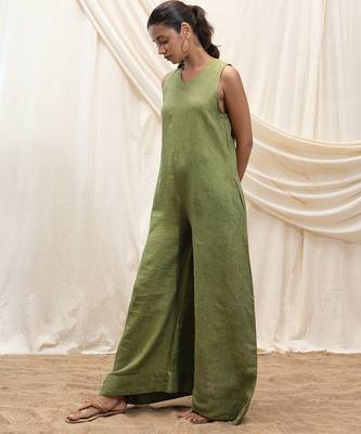 Olive green linen jumpsuit 3