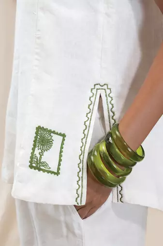 White linen co ord set