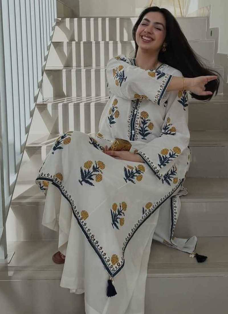 White cotton printed kurta set