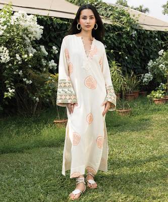 Cream white peach printed cotton kaftan 1