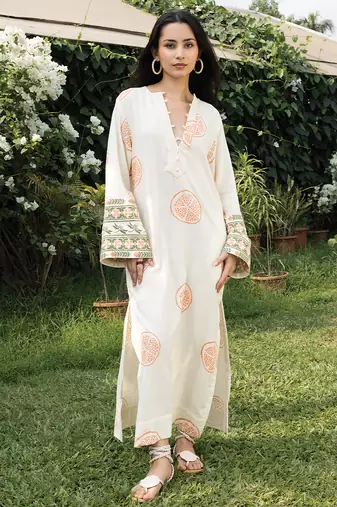 Cream white peach printed cotton kaftan