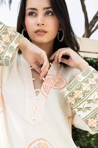 Cream white peach printed cotton kaftan