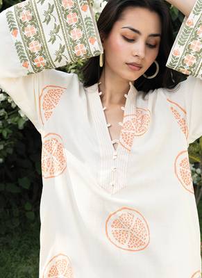 Cream white peach printed cotton kaftan 5