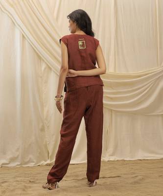 Maroon linen trouser 3