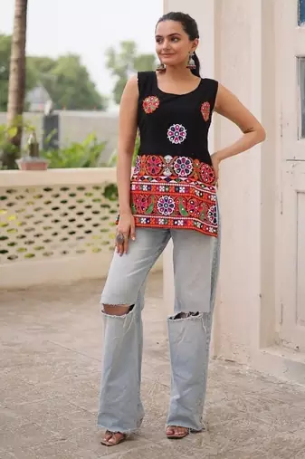 Multicolor navratri special kutchi gamthi work georgette kurti