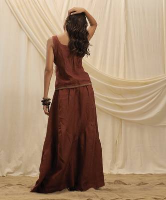 Maroon linen paneled skirt 2