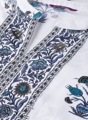 Women white & navy blue floral printed kurta with palazzos & dupatta 2
