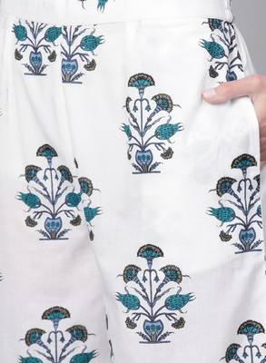 Women white & navy blue floral printed kurta with palazzos & dupatta 3