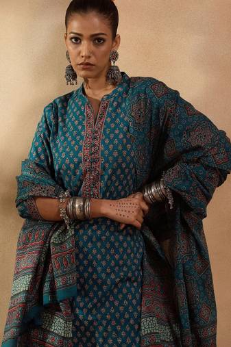 Ethnic motifs printed regular pure cotton straight kurta with trousers & dupatta