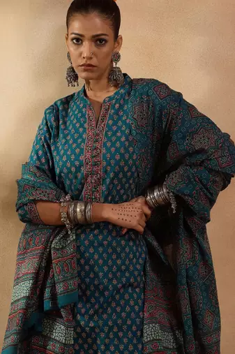 Ethnic motifs printed regular pure cotton straight kurta with trousers & dupatta