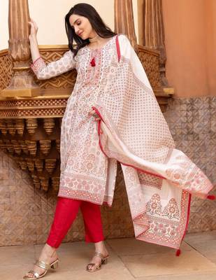 Embellished ethnic motifs printed tie up kurta with pants and printed dupatta 1