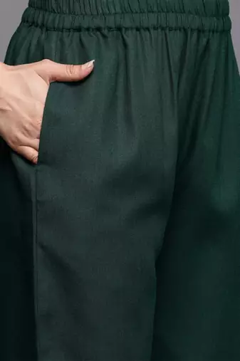 Ethnic motifs embroidered thread work republic day kurta with trousers