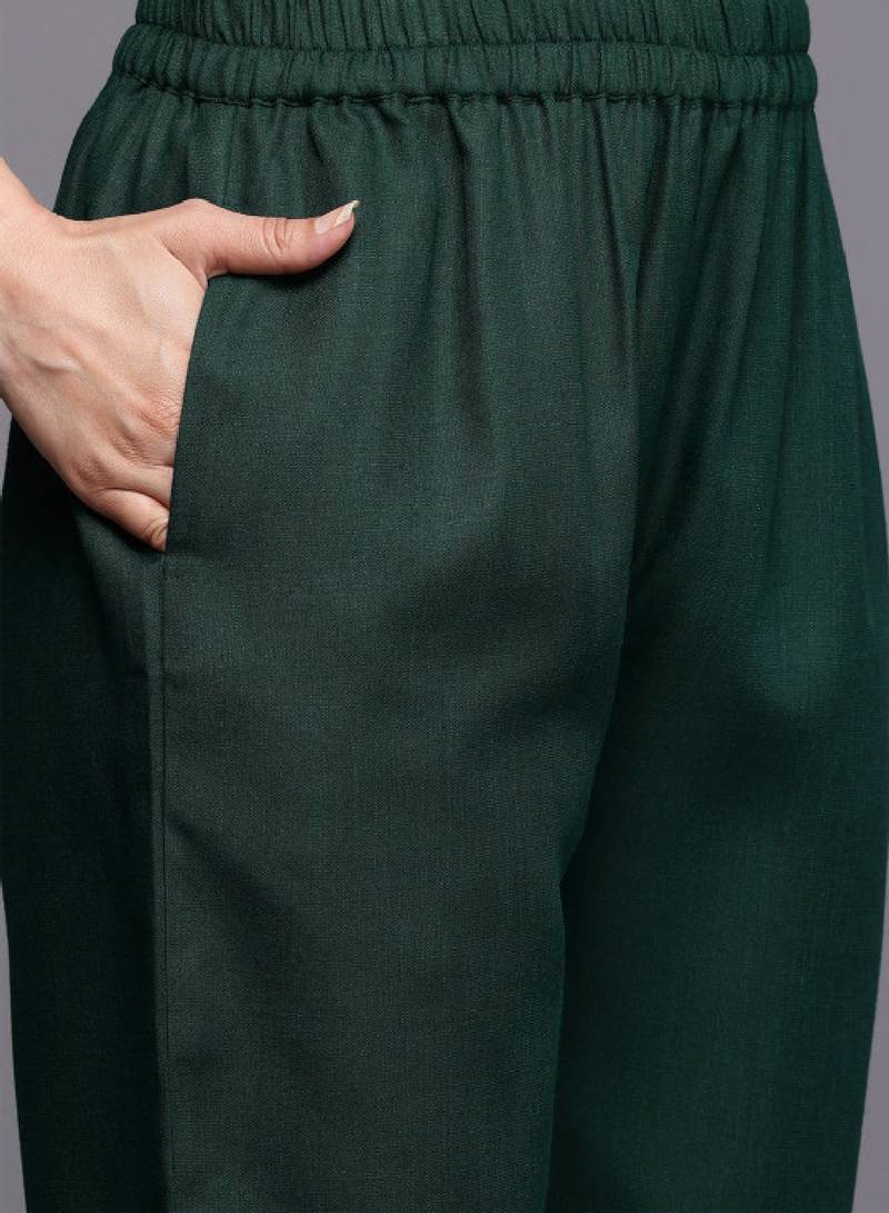 Ethnic motifs embroidered thread work republic day kurta with trousers
