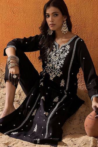 Black floral embroidered notch neck straight kurta