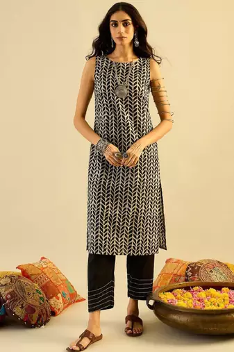 Women floral printed indie prints kurta