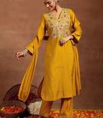 Ethnic motifs embroidered sequinned v-neck straight kurta with trouser & dupatta