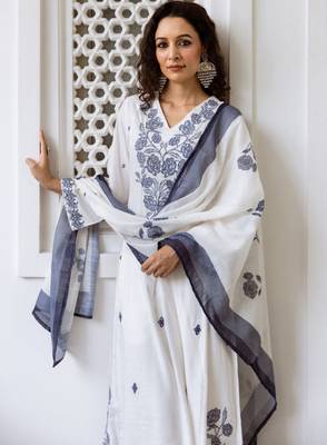 Women floral embroidered regular thread work pure cotton kurta with trousers & with dupatta 3